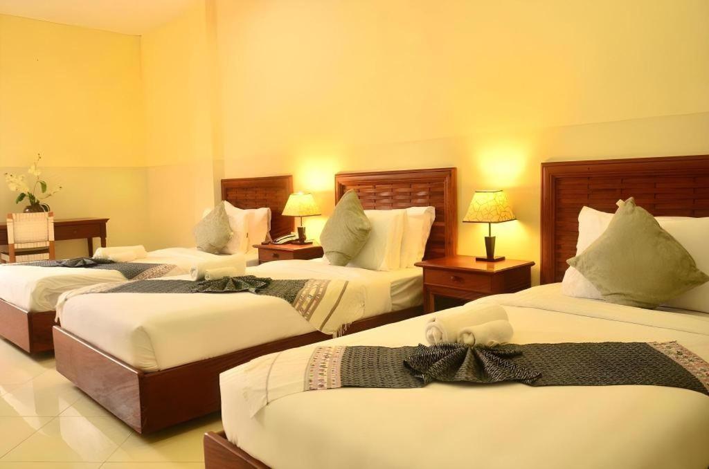 New Rose Boutique Hotel Vientiane Exterior photo
